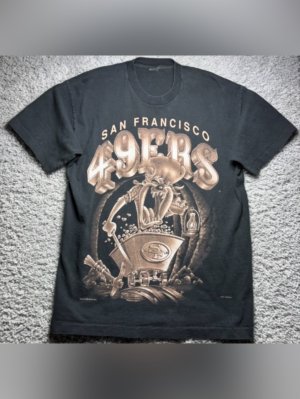 VINTAGE SAN FRANCISCO 49ers Shirt Mens Medium Single Stitch TAZ Tasmanian Devil